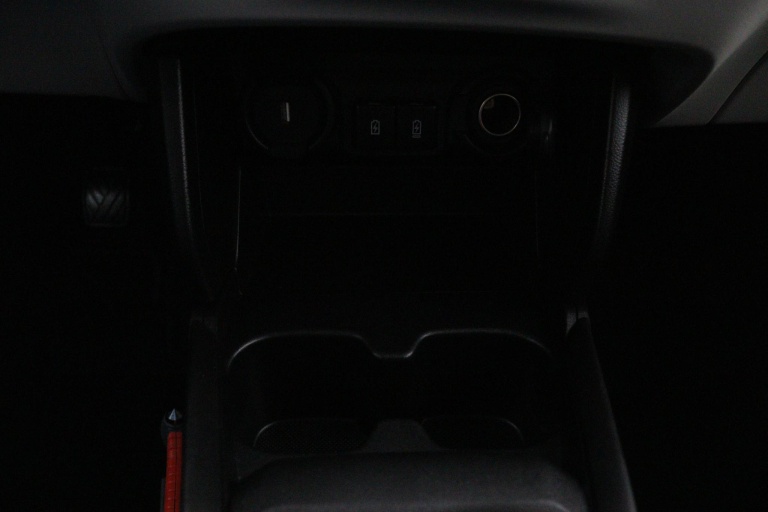 Suzuki Swift - 1.2 Select Smart Hybrid 38