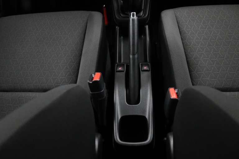 Suzuki Swift - 1.2 Select Smart Hybrid 39