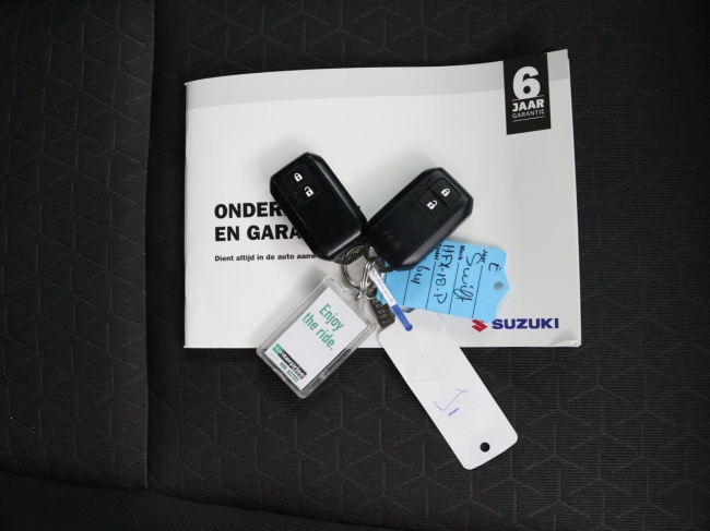 Suzuki Swift - 1.2 Select Smart Hybrid