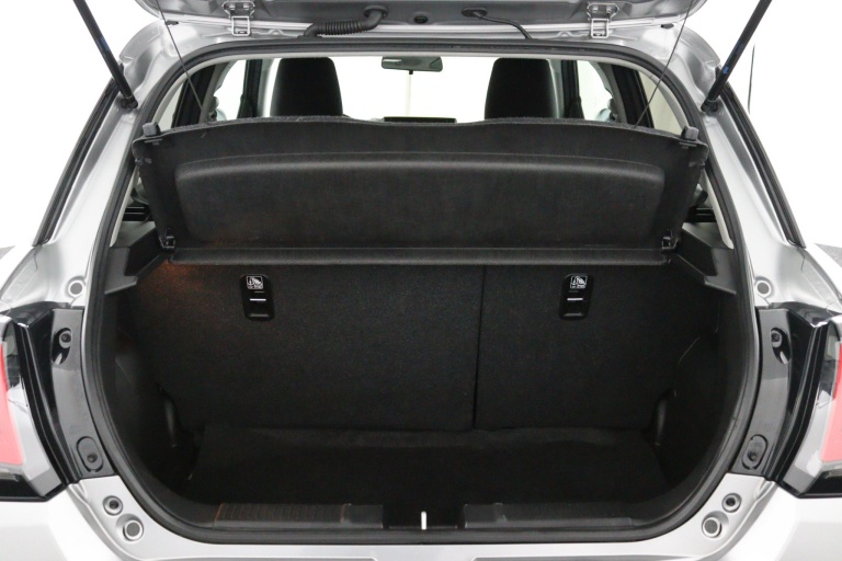 Suzuki Swift - 1.2 Select Smart Hybrid 29