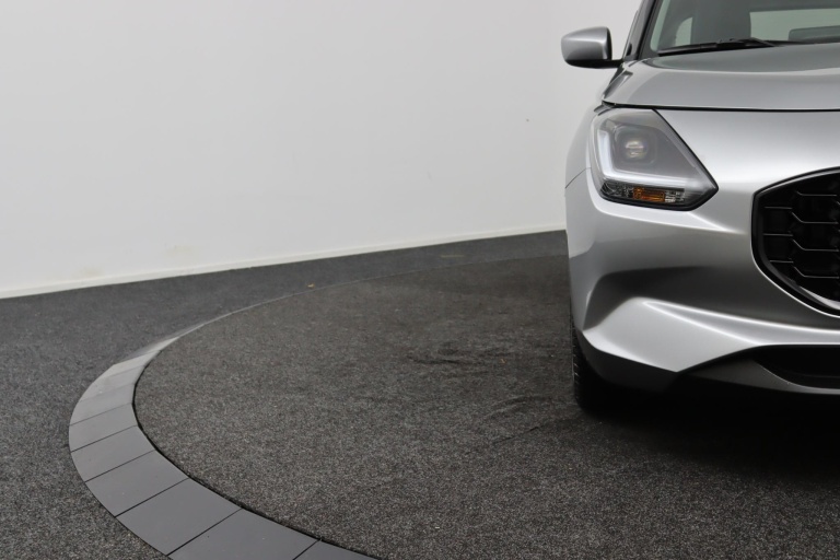 Suzuki Swift - 1.2 Select Smart Hybrid 36