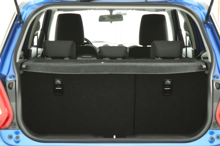 Suzuki Swift - 1.2 Select Smart Hybrid 23