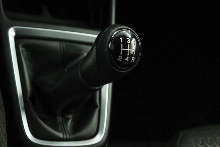 Suzuki Swift - 1.2 Select Smart Hybrid 27