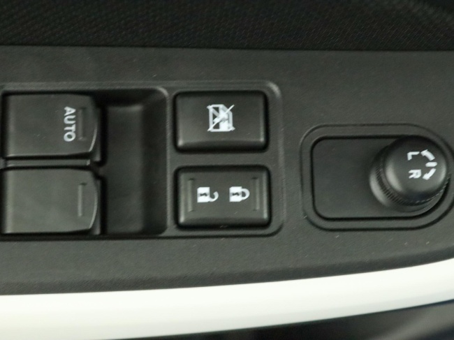 Suzuki Swift - 1.2 Select Smart Hybrid