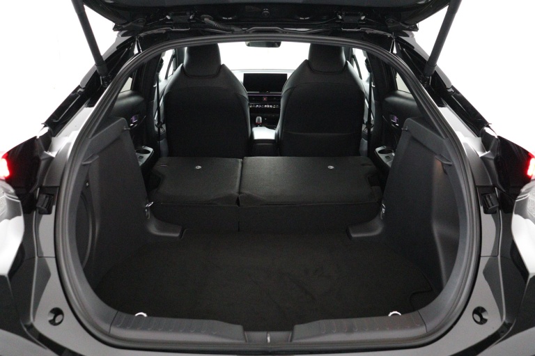 Toyota C-HR - 1.8 Hybrid 140 Black Edition 23