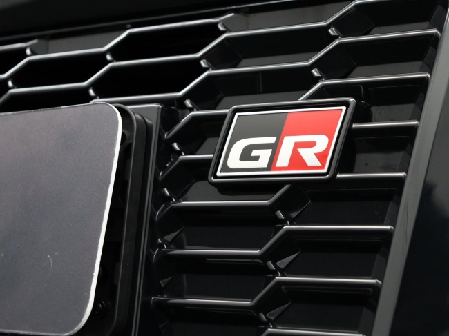 Toyota C-HR - 1.8 Hybrid 140 Black Edition