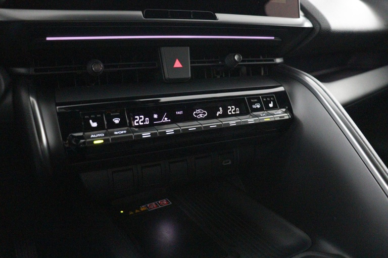 Toyota C-HR - 1.8 Hybrid 140 Black Edition 7