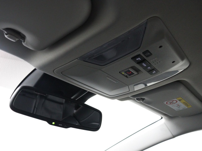 Toyota RAV4 - 2.5 Hybrid AWD Executive