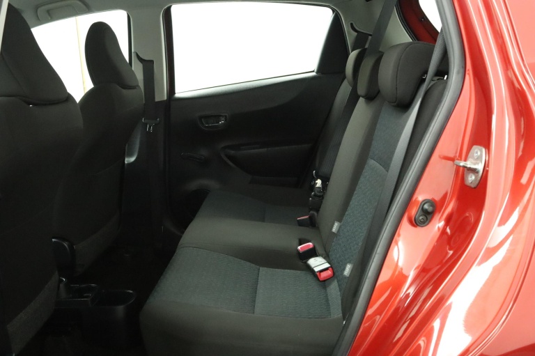 Toyota Yaris - 1.3 VVT-i Aspiration 18