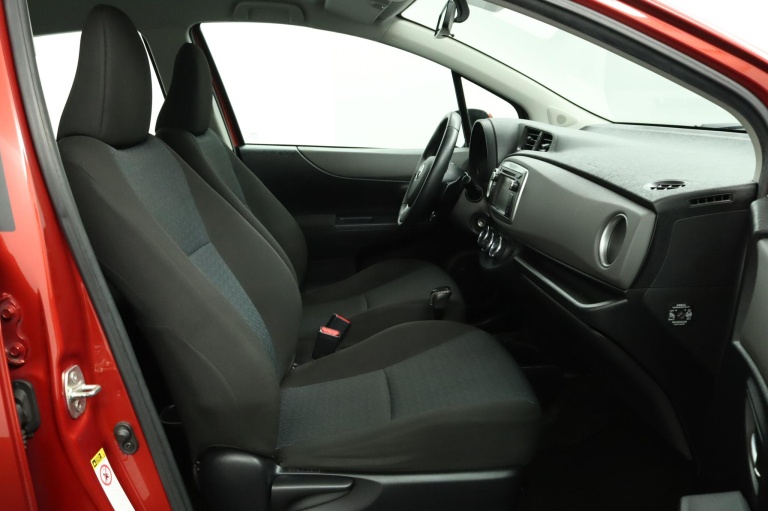 Toyota Yaris - 1.3 VVT-i Aspiration 22