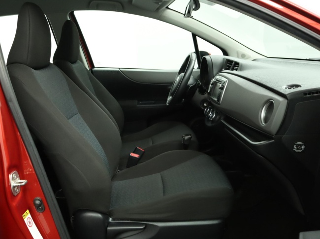 Toyota Yaris - 1.3 VVT-i Aspiration