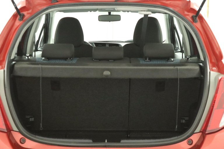 Toyota Yaris - 1.3 VVT-i Aspiration 23