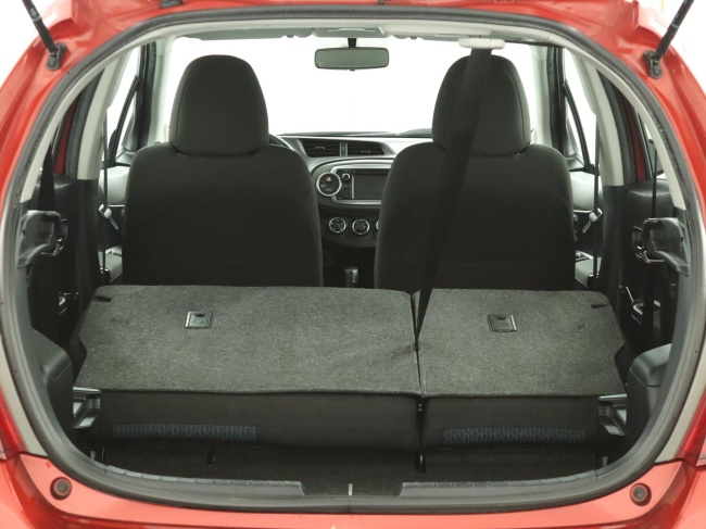 Toyota Yaris - 1.3 VVT-i Aspiration