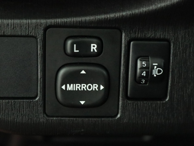 Toyota Yaris - 1.3 VVT-i Aspiration