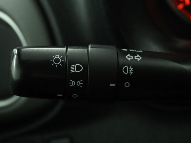 Toyota Yaris - 1.3 VVT-i Aspiration