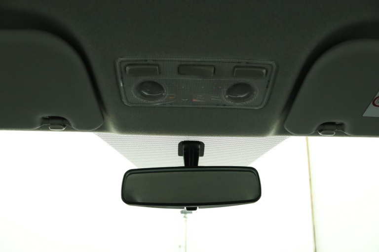 Toyota Yaris - 1.3 VVT-i Aspiration 33