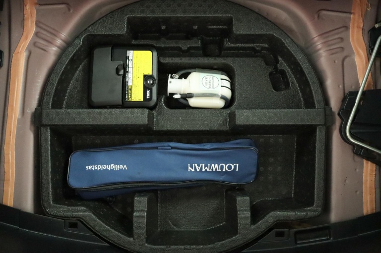 Toyota Yaris - 1.3 VVT-i Aspiration 34