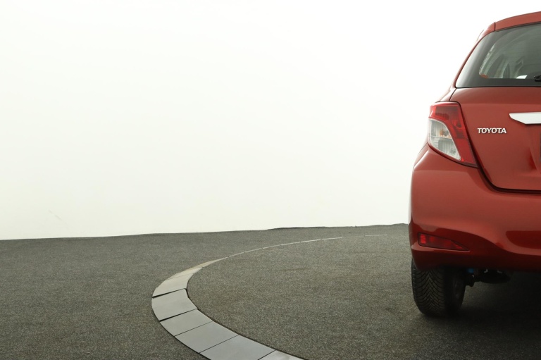 Toyota Yaris - 1.3 VVT-i Aspiration 40