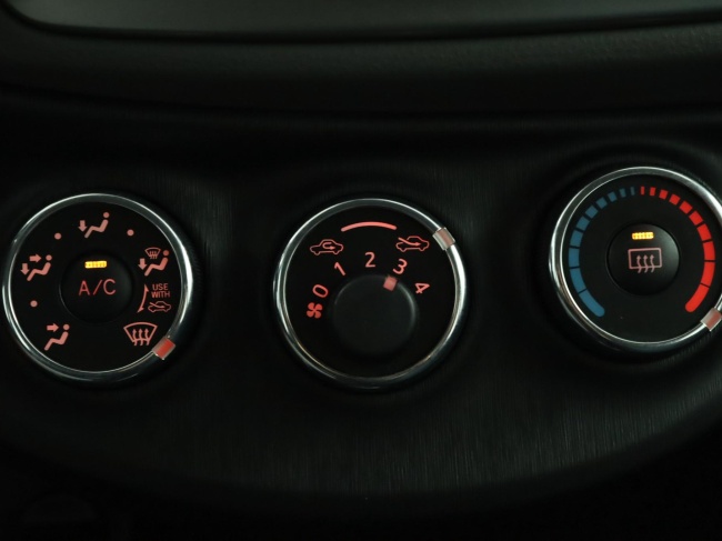 Toyota Yaris - 1.3 VVT-i Aspiration