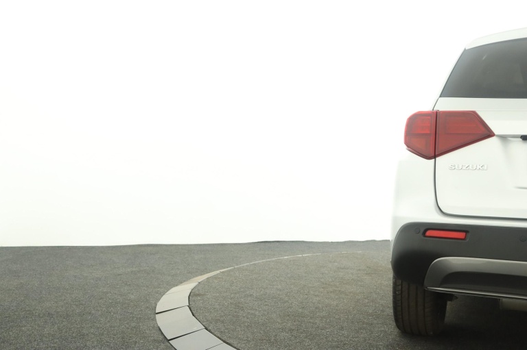 Suzuki Vitara - 1.5 Hybrid Style AllGrip 40