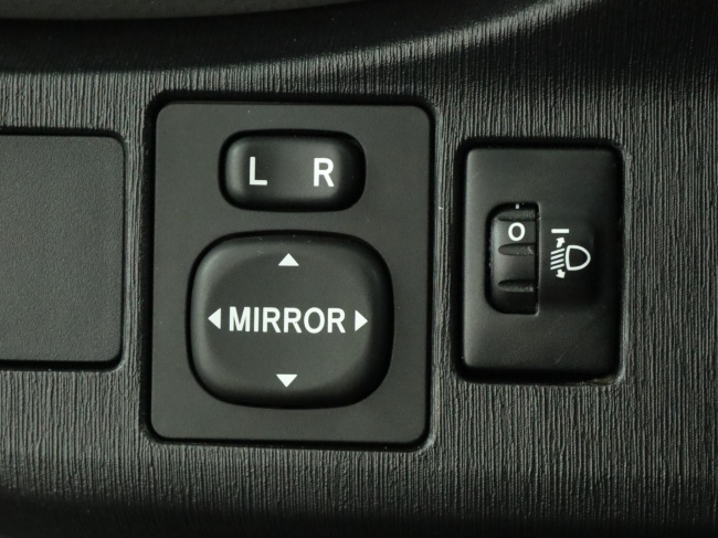 Toyota Yaris - 1.3 VVT-i Aspiration