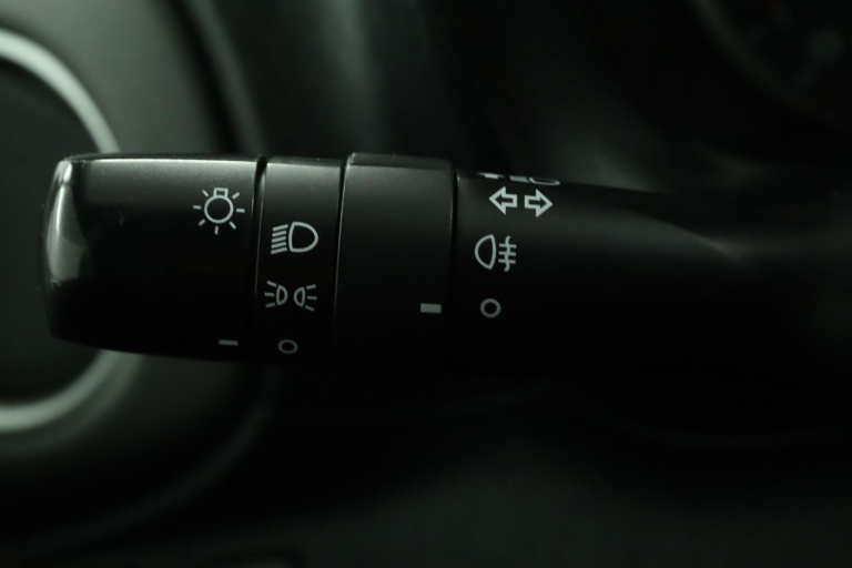 Toyota Yaris - 1.3 VVT-i Aspiration 30