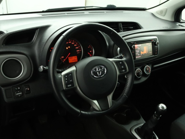 Toyota Yaris - 1.3 VVT-i Aspiration