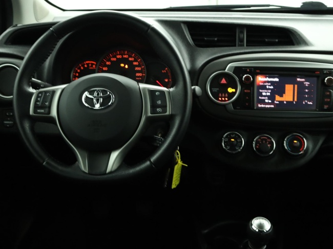 Toyota Yaris - 1.3 VVT-i Aspiration