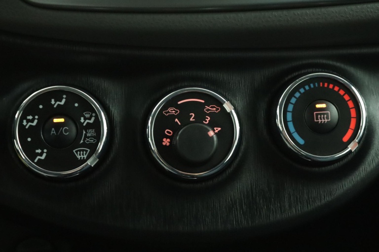 Toyota Yaris - 1.3 VVT-i Aspiration 7