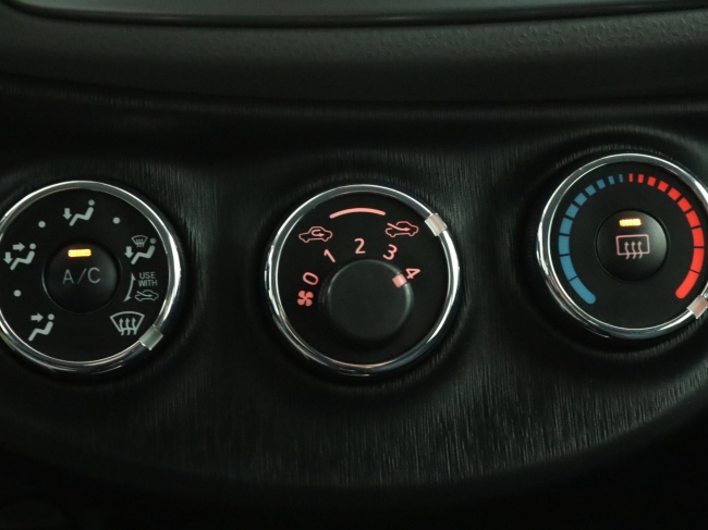 Toyota Yaris - 1.3 VVT-i Aspiration