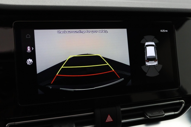 Kia Niro - 1.6 GDi Hybrid ExecutiveLine 8