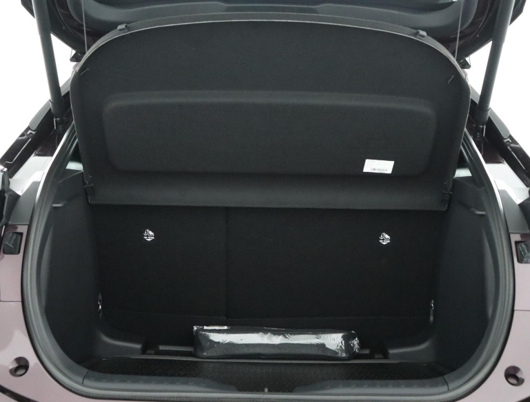 Toyota C-HR - 1.8 Hybrid 140 Business Plus 23