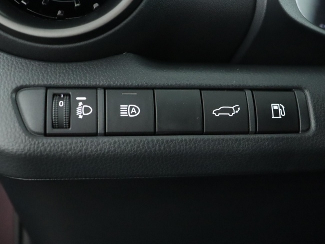 Toyota C-HR - 1.8 Hybrid 140 Business Plus