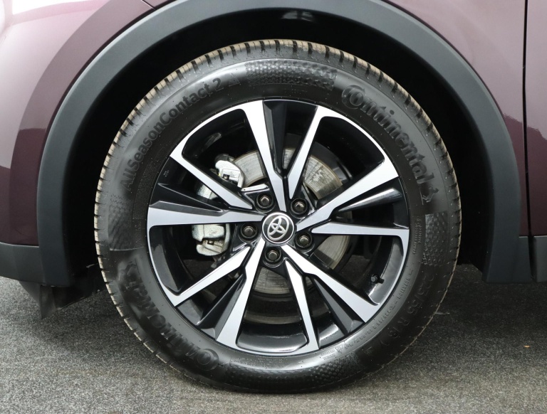 Toyota C-HR - 1.8 Hybrid 140 Business Plus 38