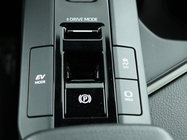 Toyota C-HR - 1.8 Hybrid 140 Business Plus