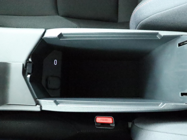 Toyota C-HR - 1.8 Hybrid 140 Business Plus