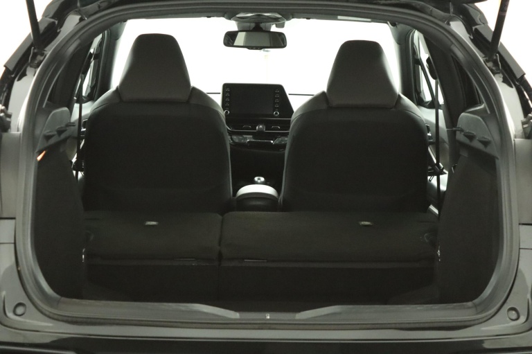 Toyota C-HR - 1.8 Hybrid Executive 26