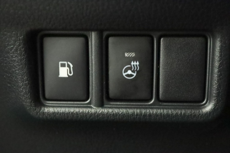 Toyota C-HR - 1.8 Hybrid Executive 30