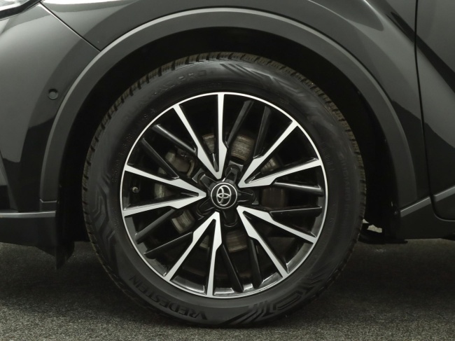 Toyota C-HR - 1.8 Hybrid Executive