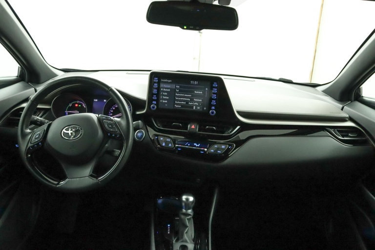 Toyota C-HR - 1.8 Hybrid Executive 69
