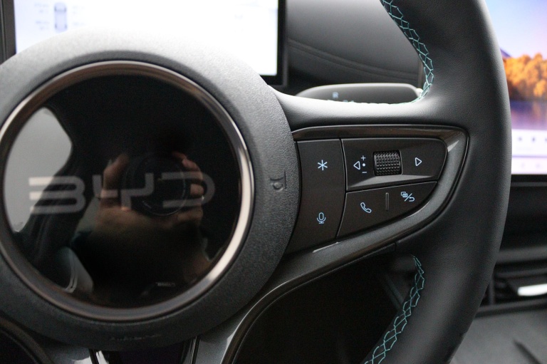 BYD SEAL 6 - DM-i Touring Comfort Lite 17