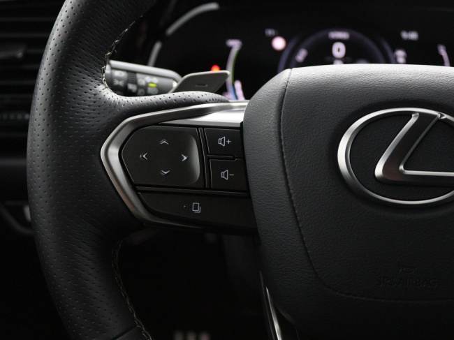 Lexus NX - 450h+ AWD F SPORT Line