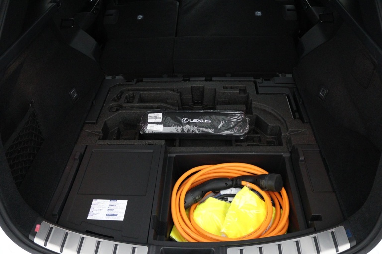 Lexus NX - 450h+ AWD F SPORT Line 33