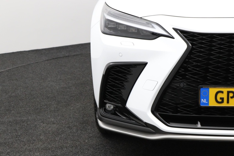 Lexus NX - 450h+ AWD F SPORT Line 35