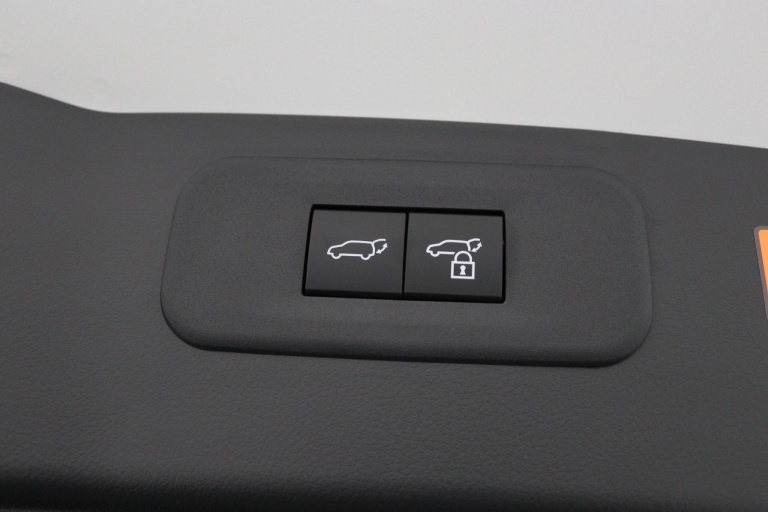 Lexus NX - 450h+ AWD F SPORT Line 42