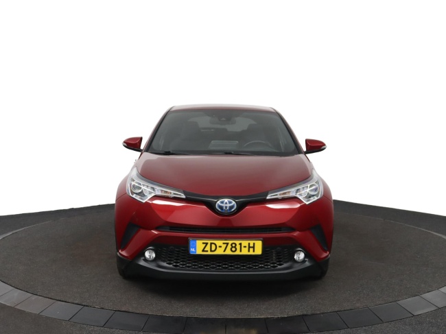 Toyota C-HR - 1.8 Hybrid Business Intro