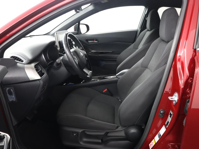 Toyota C-HR - 1.8 Hybrid Business Intro