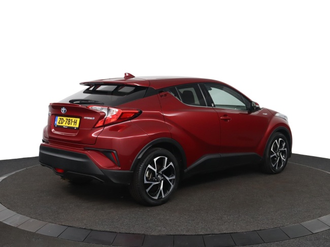 Toyota C-HR - 1.8 Hybrid Business Intro