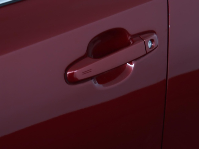 Toyota C-HR - 1.8 Hybrid Business Intro