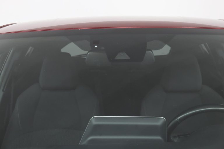 Toyota C-HR - 1.8 Hybrid Business Intro 40